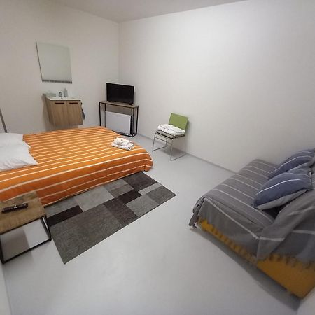 Chez Jean-Claude Chambre 4 Personnes Wavre Bagian luar foto
