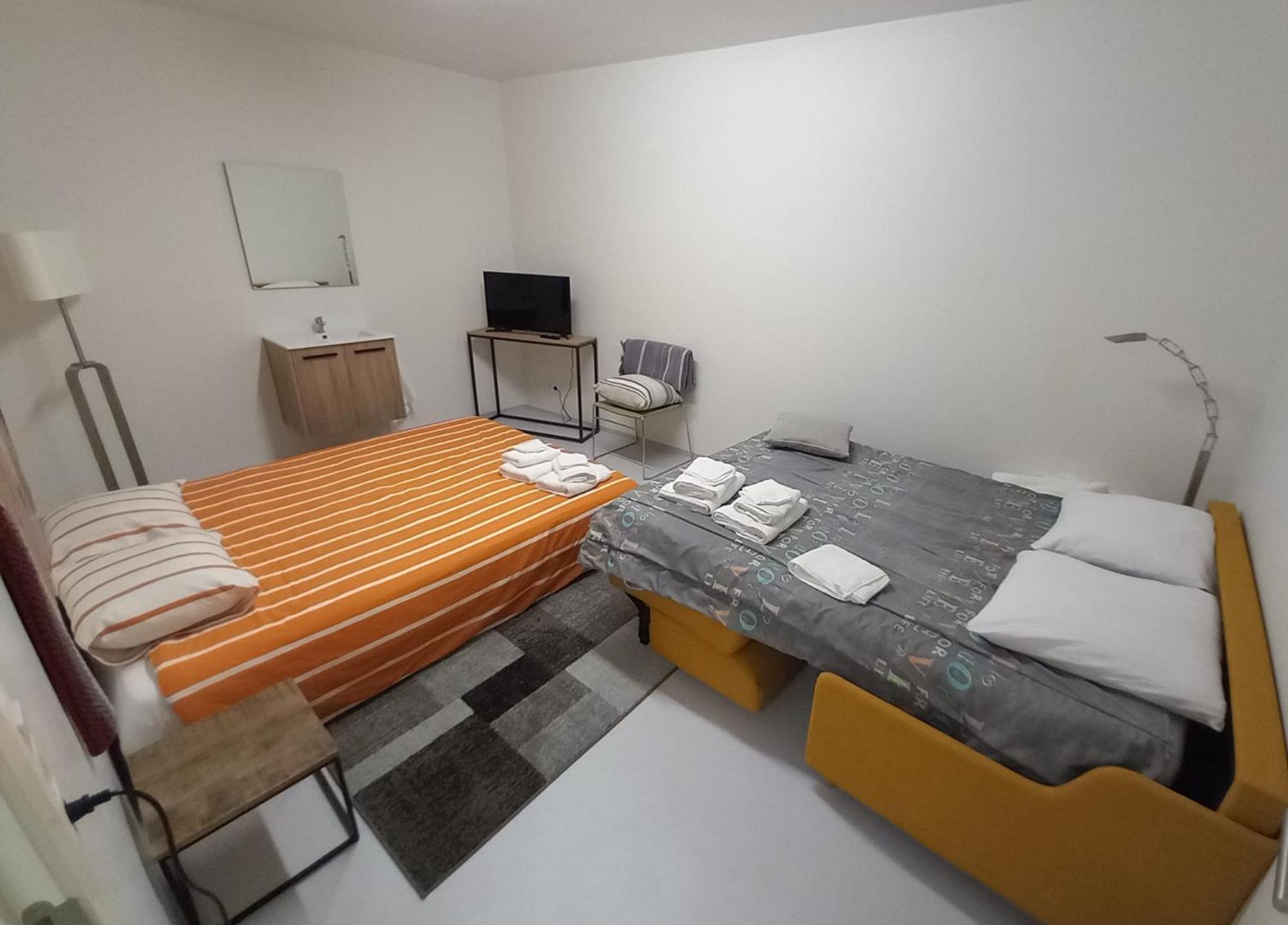 Chez Jean-Claude Chambre 4 Personnes Wavre Bagian luar foto